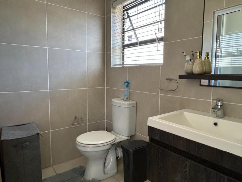 3 Bedroom Property for Sale in Sandown Western Cape